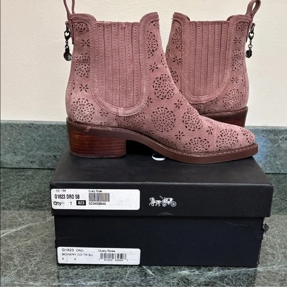 Coach Bowery Chelsea Boot - Picture 2 of 9